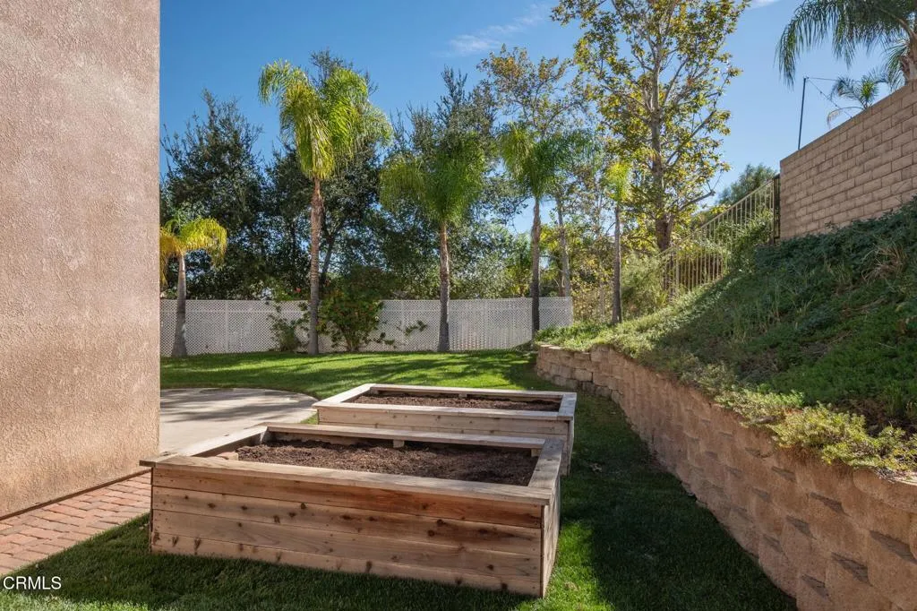 30456 Star Canyon Place, Castaic, California 91384 home-pic-38